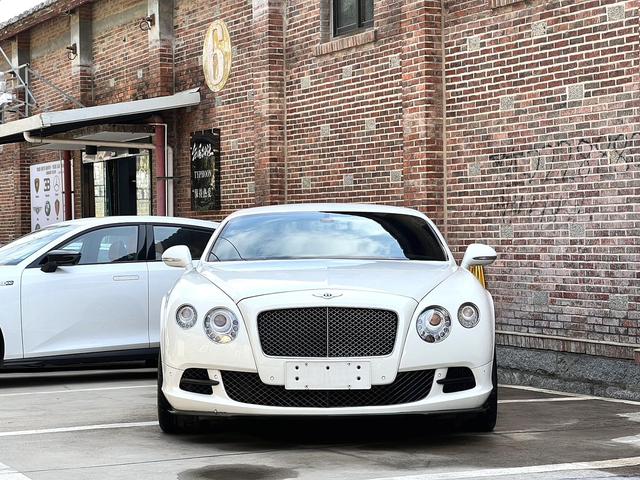 Bentley Continental