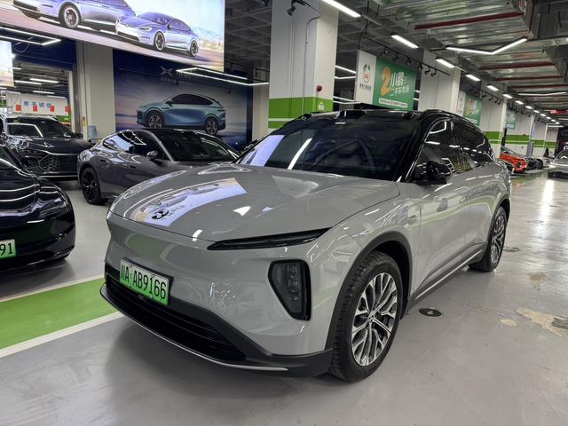 NIO ES6