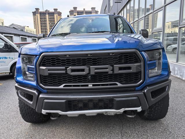 Ford F-150 Raptor