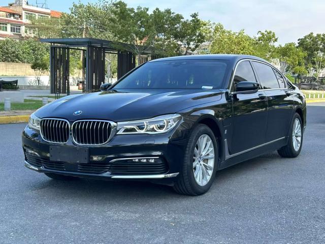 BMW 7 Series PHEV