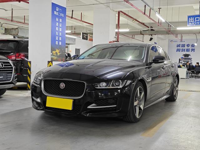 Jaguar XE