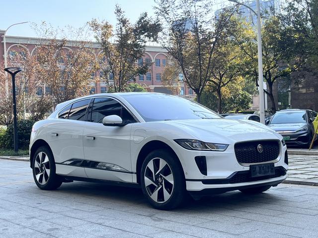 Jaguar I-PACE