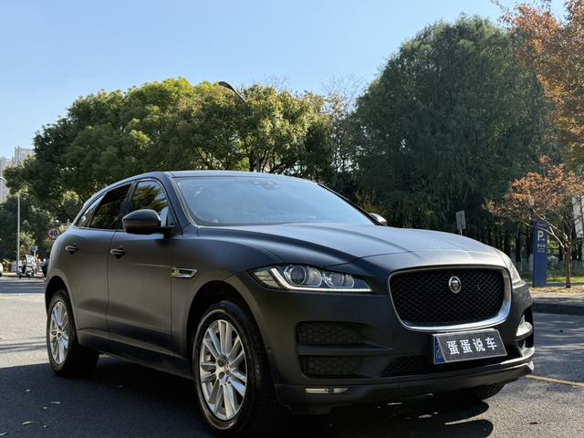 Jaguar F-PACE