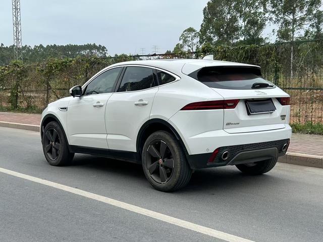 Jaguar E-PACE