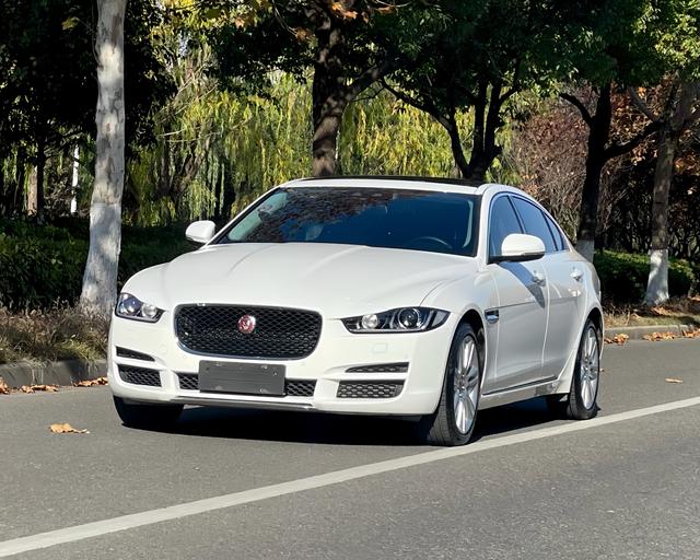 Jaguar XEL