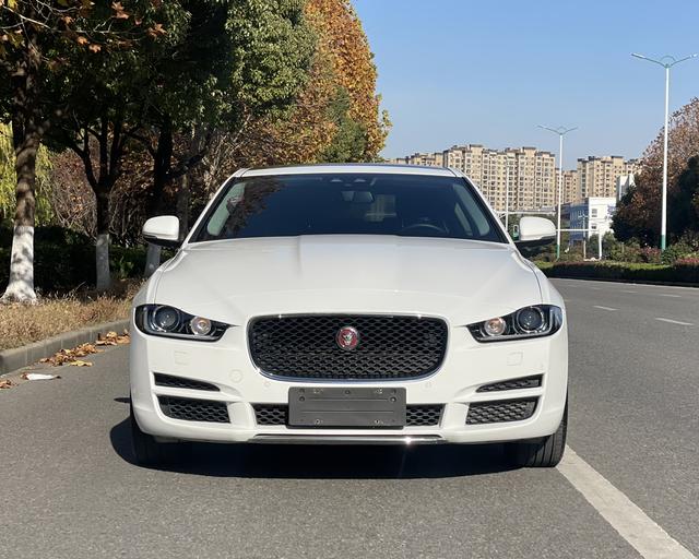 Jaguar XEL