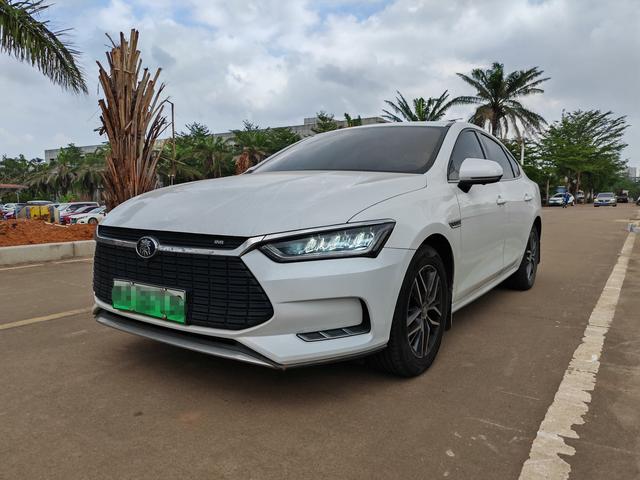 BYD Qin Pro EV