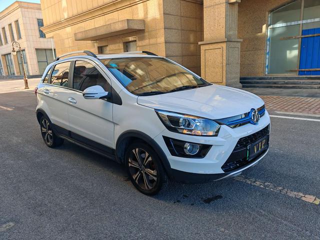 BAIC New Energy EX