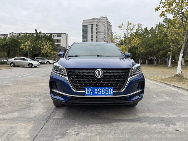 Dongfeng Fengon 500