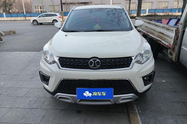 BAIC Shenbao X35