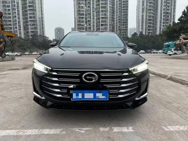 GAC Trumpchi GA8