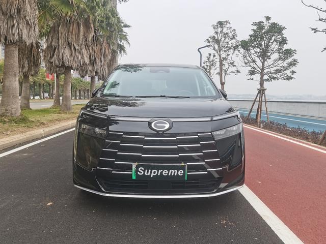 GAC Trumpchi E8 PHEV