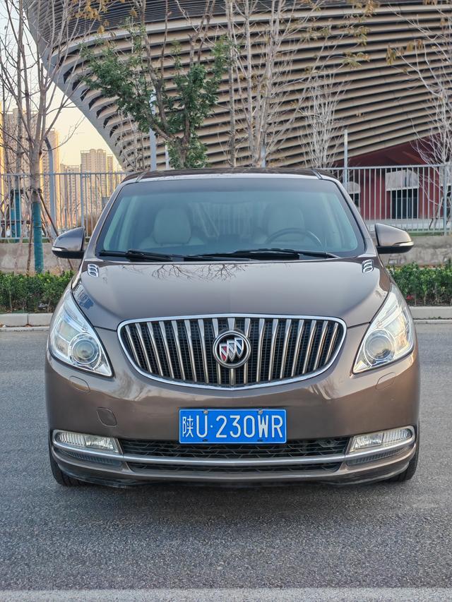 Buick GL8