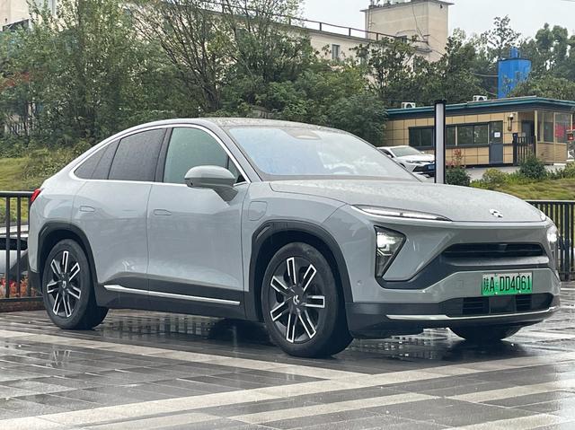 NIO EC6