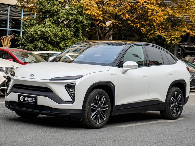 NIO EC6