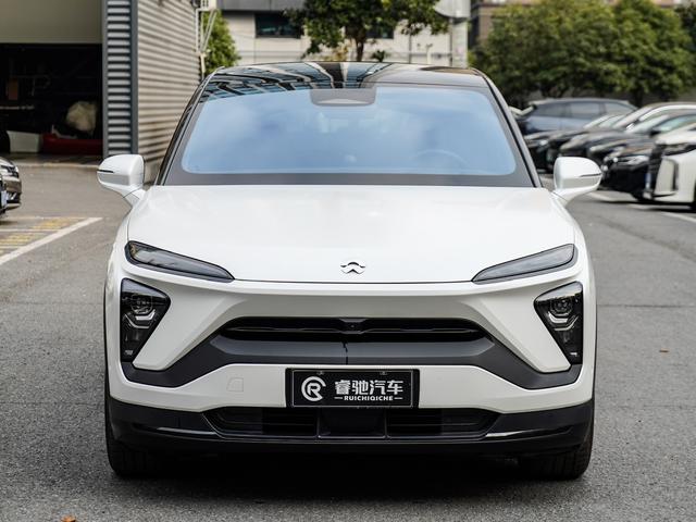 NIO EC6