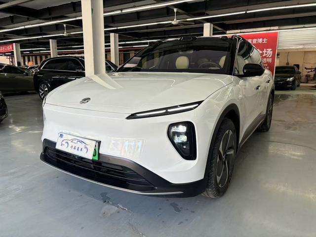 NIO EC6