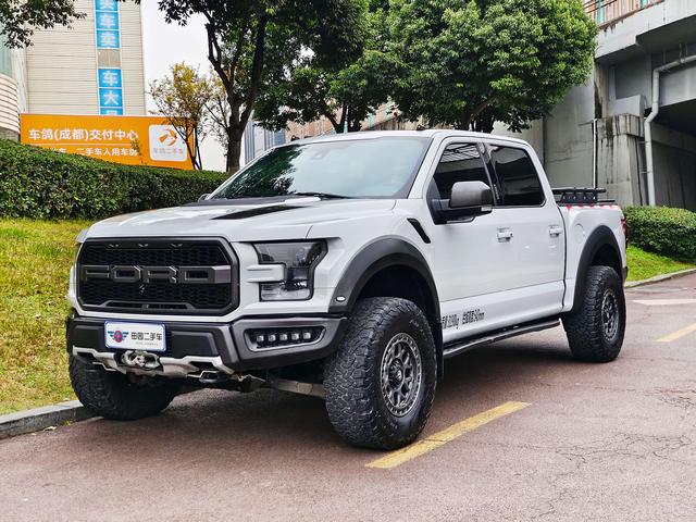 Ford F-150 Raptor