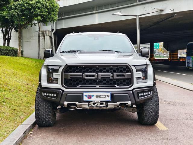 Ford F-150 Raptor