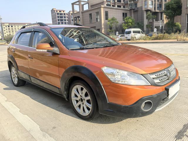 Dongfeng Fengshen H30