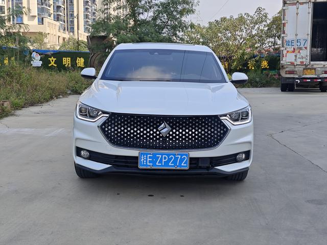 Baojun RC-6