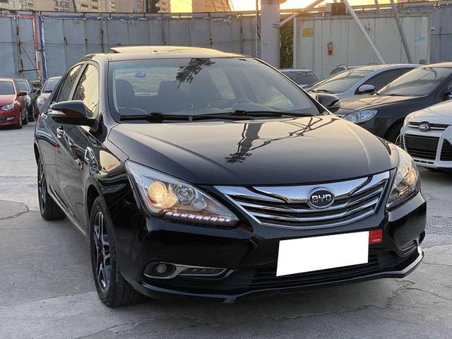 BYD G5