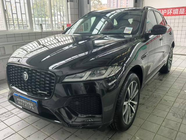 Jaguar F-PACE