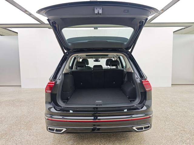 Volkswagen Tiguan L PHEV