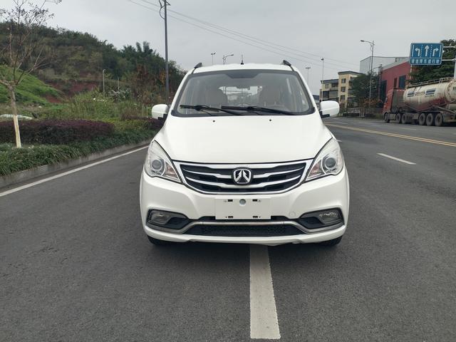 BAIC Weiwang M30