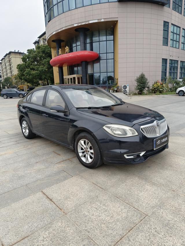 China Zhonghua H330