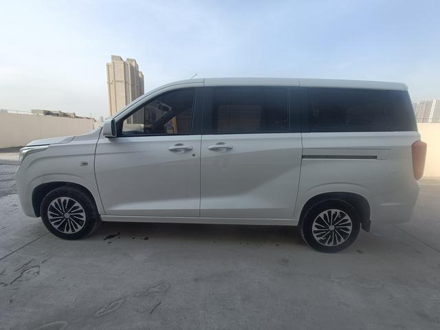 Dongfeng Fengon 380