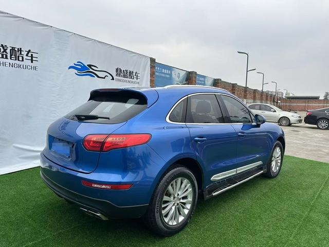 Zotye SR9