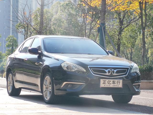 BAIC Saab D70