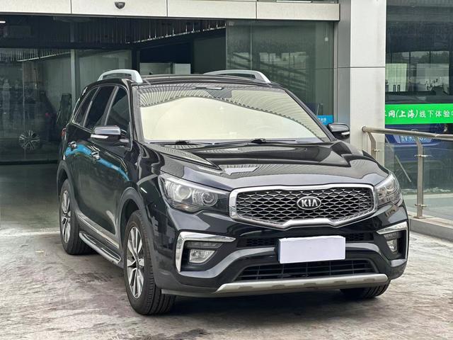 Kia KX7