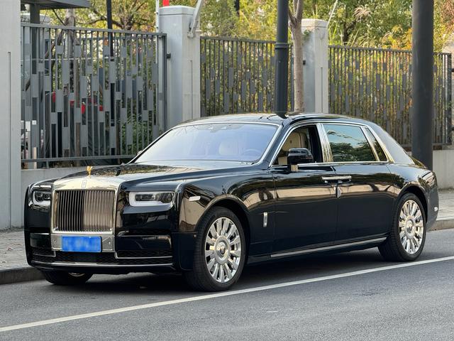 Rolls Royce Phantom