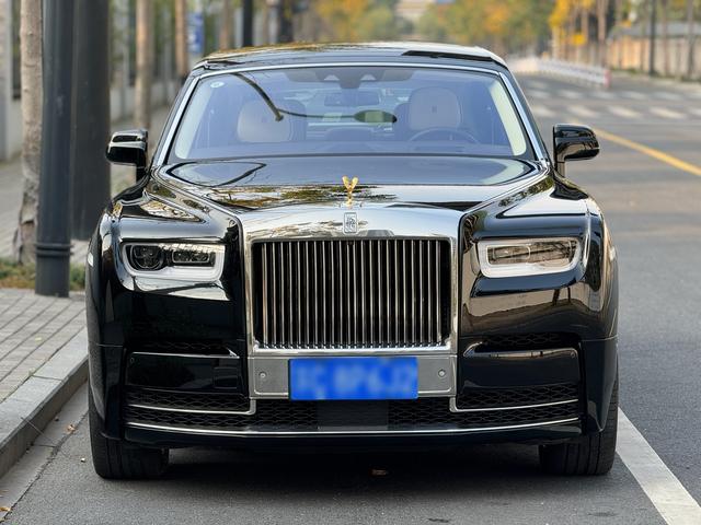 Rolls Royce Phantom