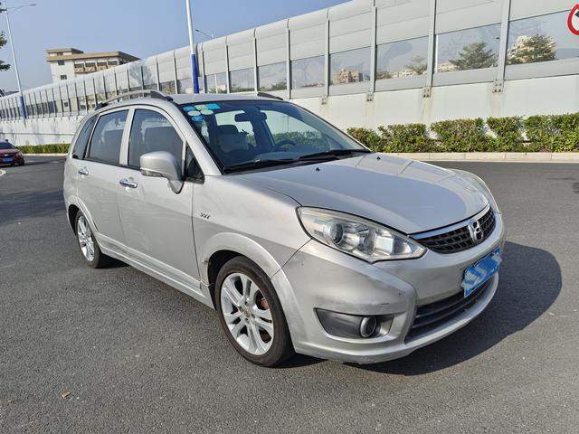 Suzuki Liana A6