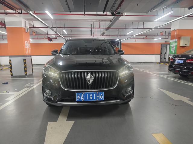 Borgward BX7