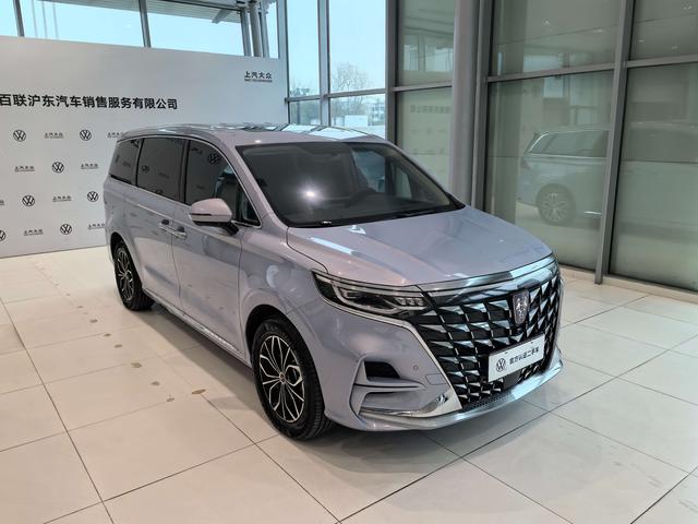 Roewe iMAX8 EV