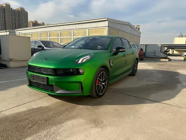 Lynk & Co 03 PHEV