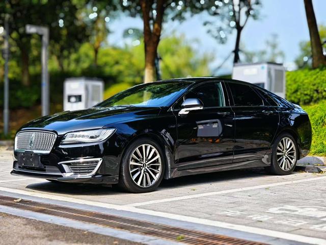 Lincoln MKZ