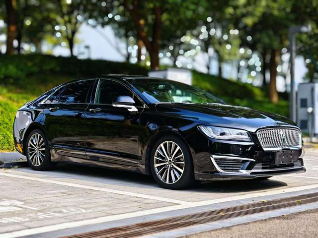 Lincoln MKZ