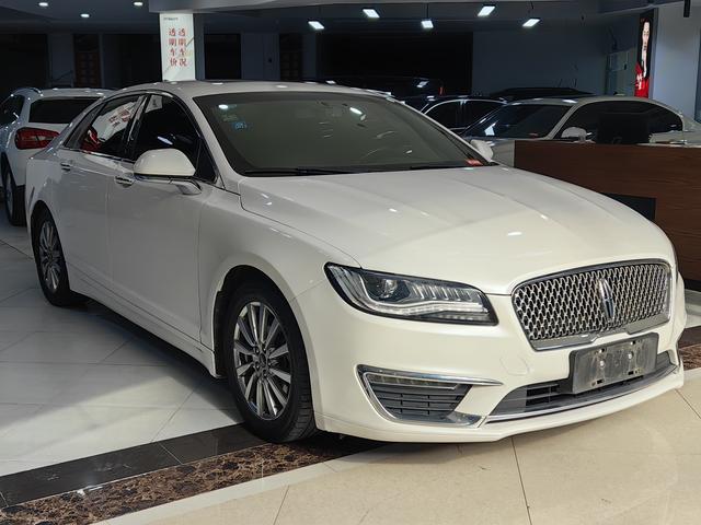 Lincoln MKZ