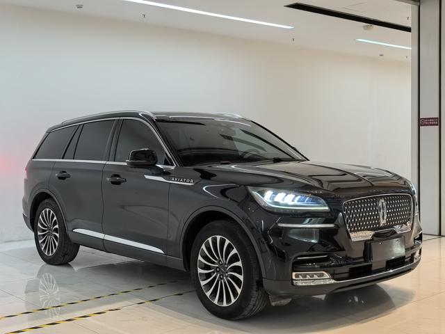 Lincoln Aviator