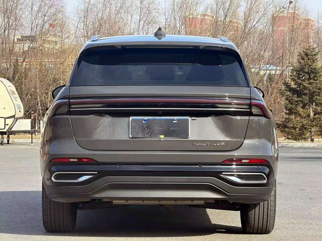 Lincoln Navigator