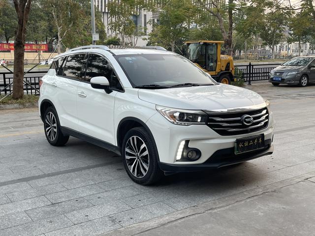 GAC Trumpchi GS4 PHEV