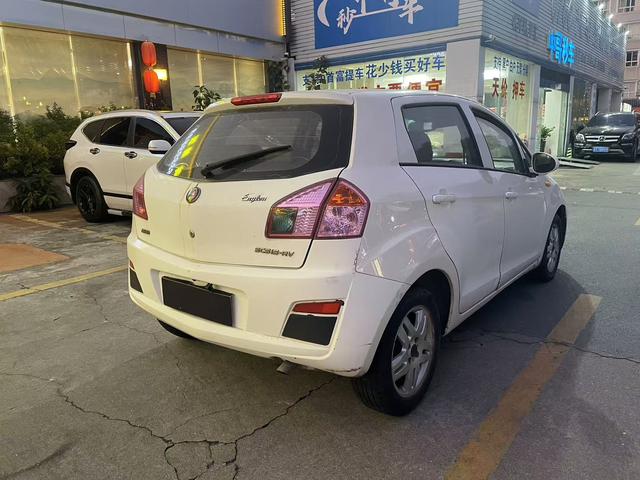 Geely SC5-RV