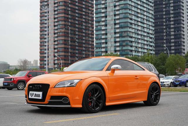 Audi TTS