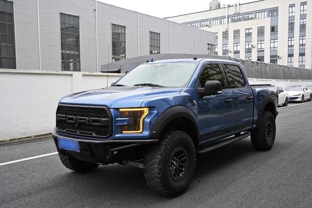 Ford F-150 Raptor