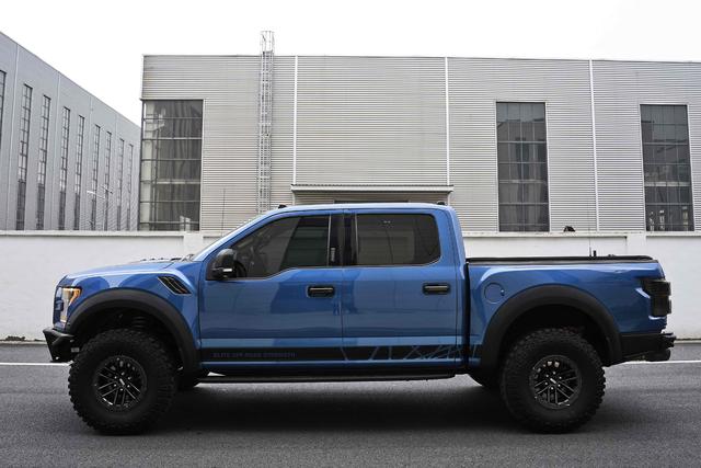 Ford F-150 Raptor